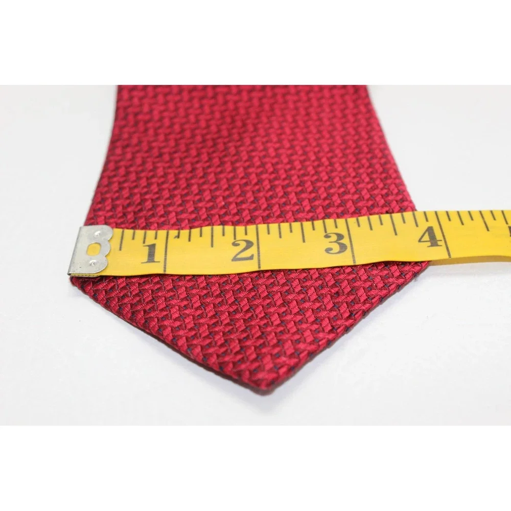 Mens Red Navy Blue Textured Geometric Silk Necktie WPL 2831 Made in USA